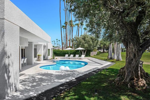 Backyard, Exterior, Pool