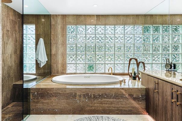Bathroom, Interior, Recessed Lighting