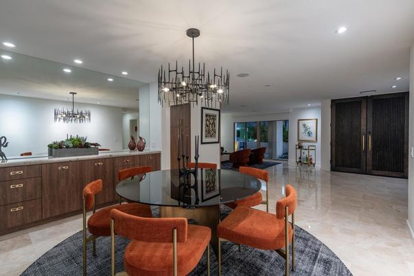 Dining room, Interior, Pendant Lights, Recessed Lighting
