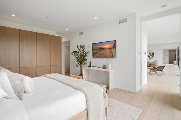 Bedroom, Interior, Recessed Lighting, Wood Texture Flooring
