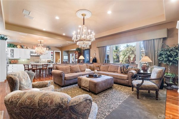 Chandelier, Dining room, Interior, Kitchen, Living room, Recessed Lighting, Wood Texture Flooring