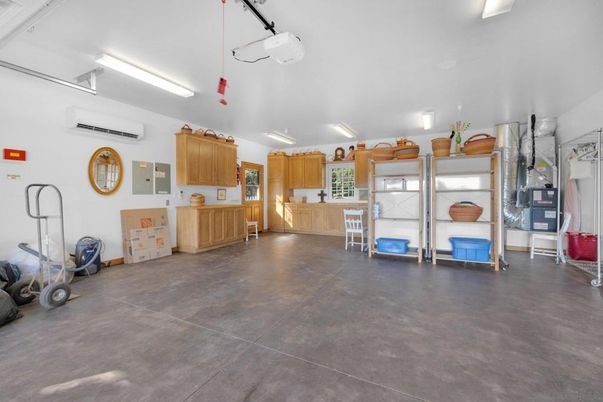 Garage, Interior, Kitchen