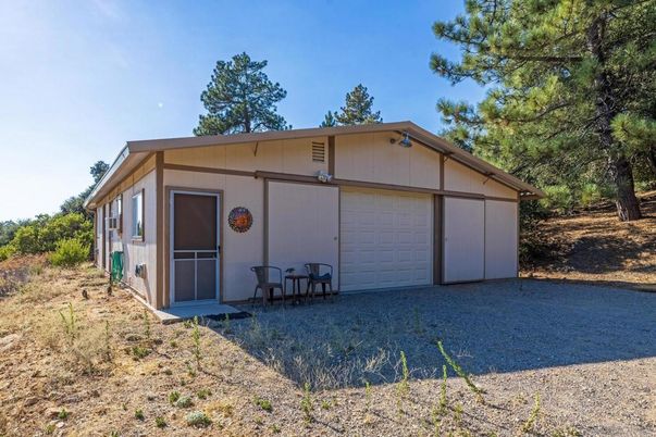 Backyard, Detached Garage, Exterior