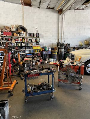 Garage, Interior, Stone Walls
