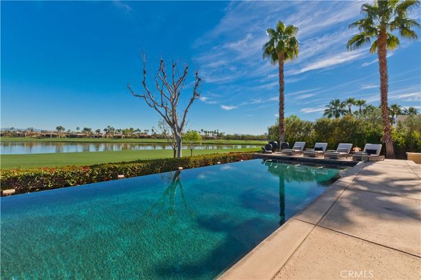 Exterior, Pool, Water