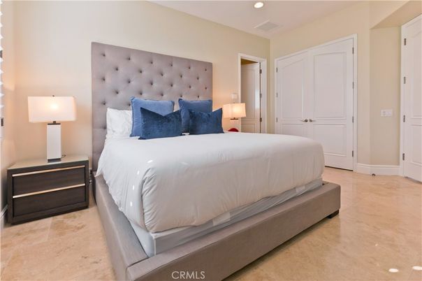 Bedroom, Interior, Recessed Lighting