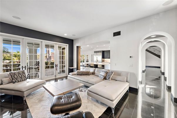 Interior, Kitchen, Living room, Recessed Lighting