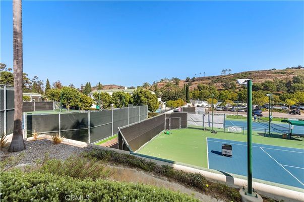 Exterior, Tennis Courts