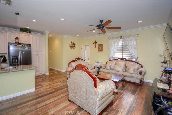Interior, Living room, Pendant Lights, Recessed Lighting, Wood Texture Flooring