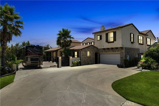 Attached, Exterior, Facade, Brick Facade, Mediterranean