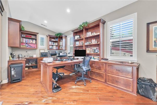 Home Office, Interior, Recessed Lighting, Wood Texture Flooring