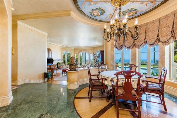 Chandelier, Dining room, Interior, Recessed Lighting, Wood Texture Flooring