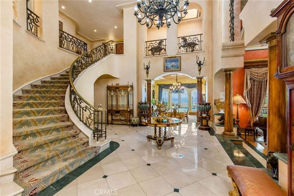 Chandelier, Interior, Recessed Lighting