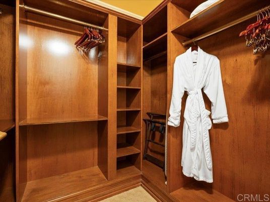 Interior, Walk-in Closets