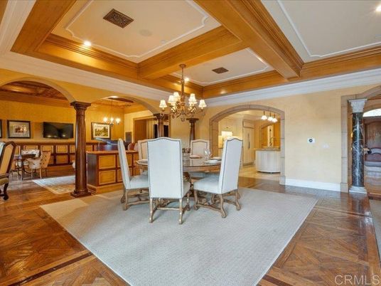 Chandelier, Dining room, Interior, Recessed Lighting, Wood Texture Flooring