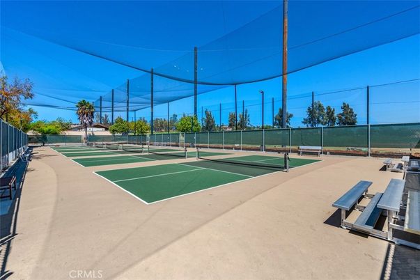 Exterior, Tennis Courts
