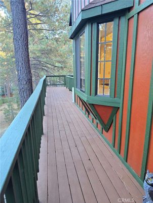 Exterior, Wood Texture Flooring