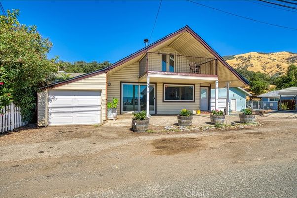 Attached, Detached Garage, Exterior, Facade, A Frame
