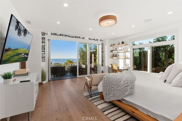 Bedroom, Interior, Recessed Lighting, Water, Wood Texture Flooring