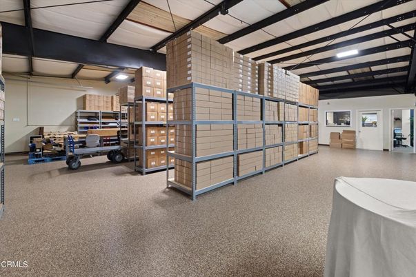 Fitness Equipment, Interior, Recessed Lighting, Stone Walls