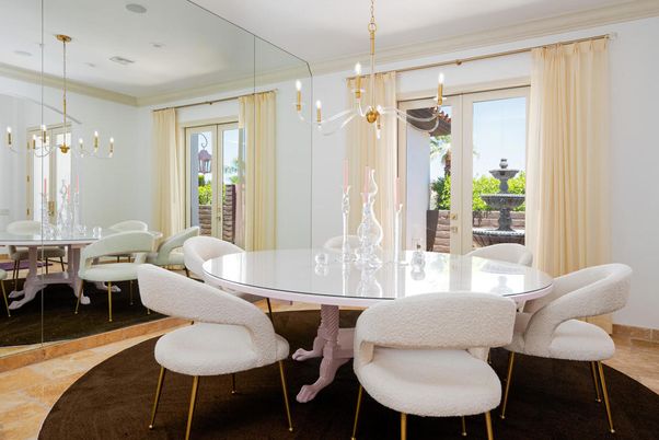 Chandelier, Dining room, Interior, Pendant Lights