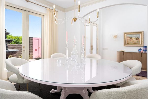 Chandelier, Dining room, Interior