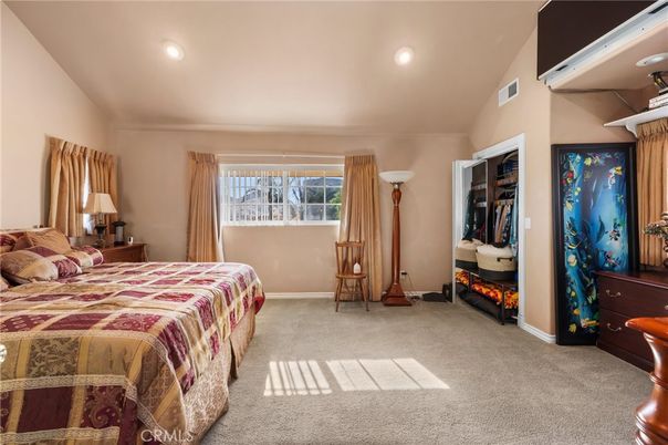 Bedroom, Interior, Recessed Lighting