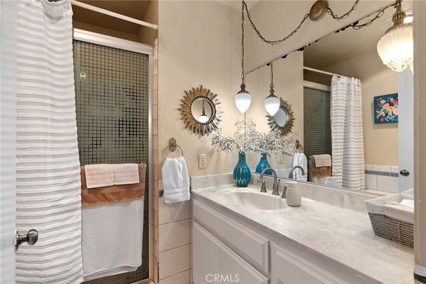 Bathroom, Interior, Pendant Lights