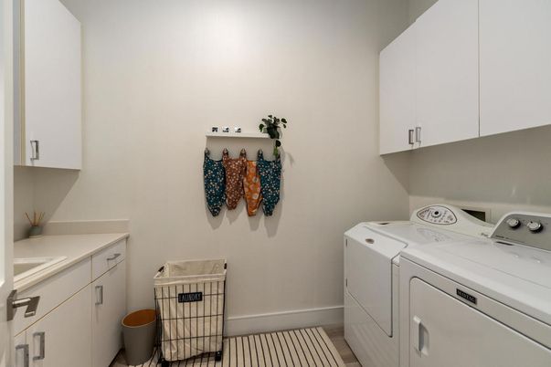 Interior, Washer