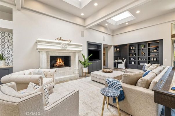Fireplace, Interior, Living room, Recessed Lighting