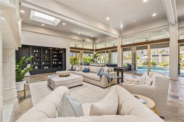Game Room, Interior, Living room, Recessed Lighting