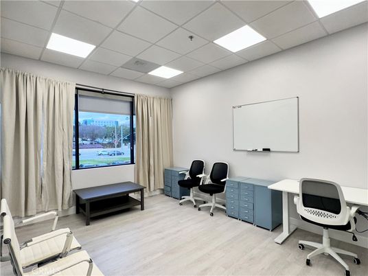 Home Office, Interior, Recessed Lighting, Wood Texture Flooring