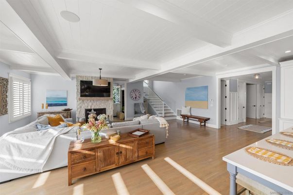Fireplace, Interior, Living room, Pendant Lights, Recessed Lighting, Wood Texture Flooring