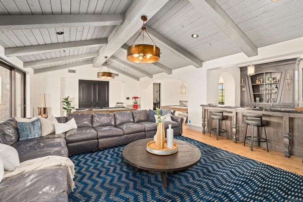 Interior, Living room, Pendant Lights, Recessed Lighting, Wooden Beams, Wood Texture Flooring