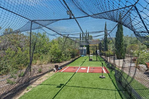 Exterior, Tennis Courts