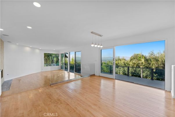 Empty room, Interior, Pendant Lights, Recessed Lighting, Wood Texture Flooring