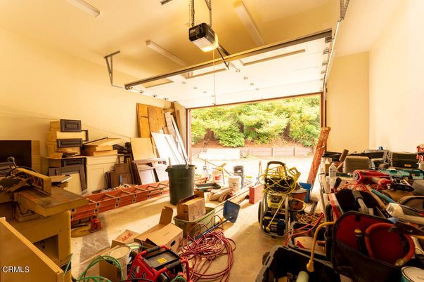 Garage, Interior
