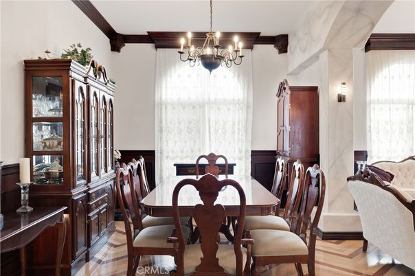 Chandelier, Dining room, Interior, Wood Texture Flooring