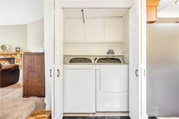 Fireplace, Interior, Utility Closets, Washer