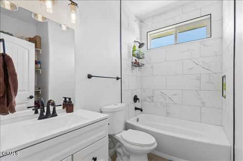Bathroom, Interior, Marble Walls