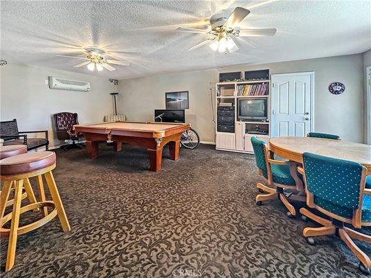 Billiard Table, Game Room, Interior