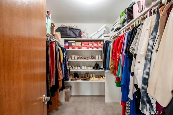 Interior, Walk-in Closets