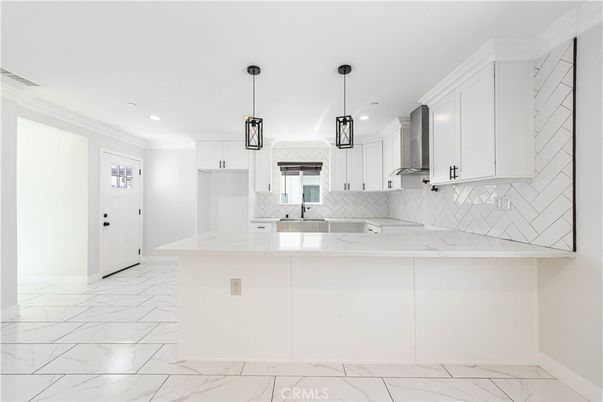 Interior, Kitchen, Marble, Pendant Lights, Recessed Lighting