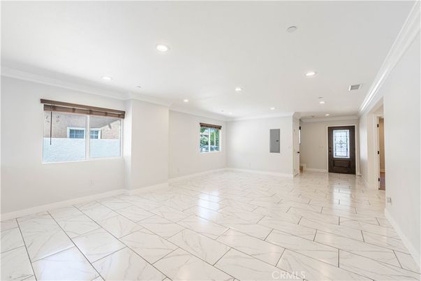 Empty room, Interior, Marble, Recessed Lighting