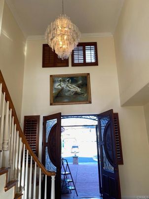 Chandelier, Interior