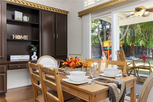 Dining room, Interior, Wood Texture Flooring