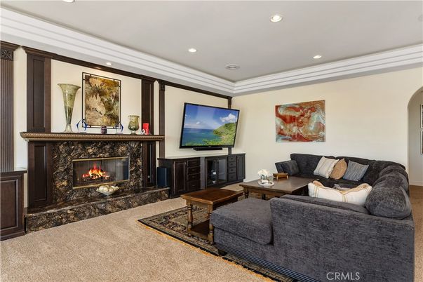 Fireplace, Interior, Living room, Recessed Lighting