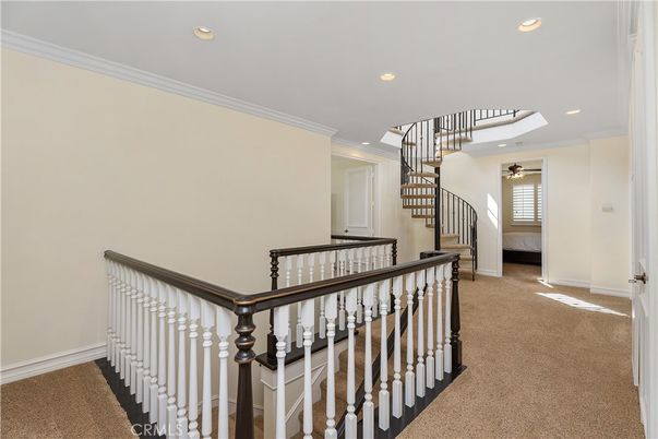 Chandelier, Interior, Recessed Lighting