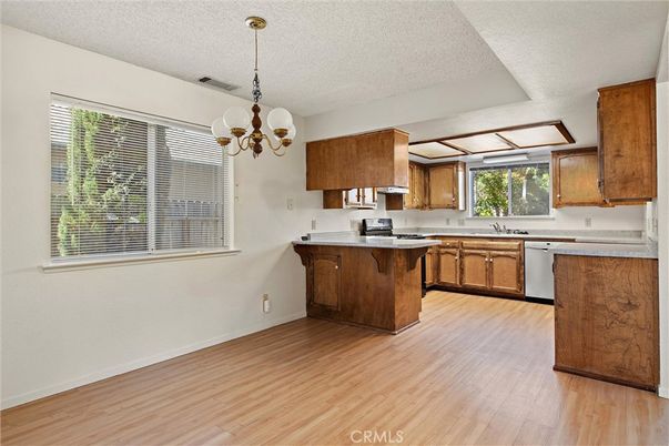 Chandelier, Interior, Kitchen, Wood Texture Flooring