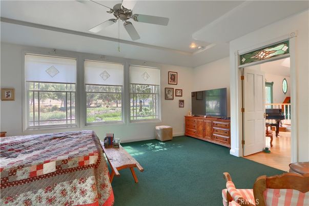 Interior, Piano, Recessed Lighting